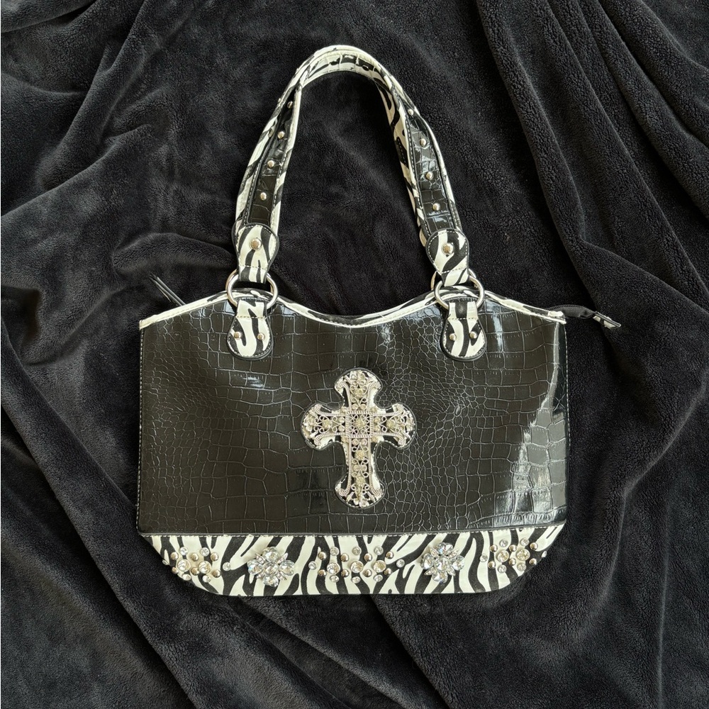 Y2K Zebra Print Shoulder Bag
#y2k #goth #punk #animalprint